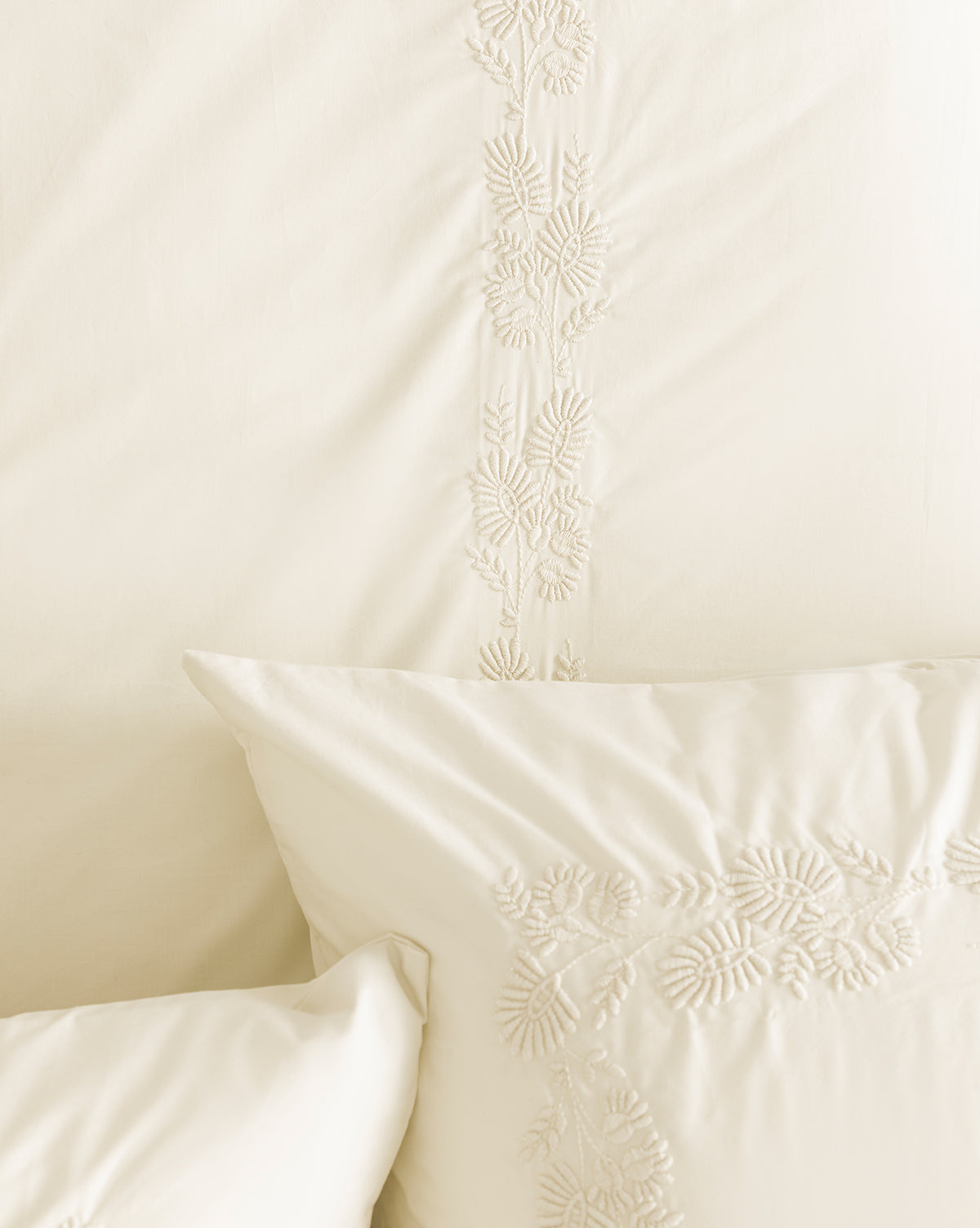 Bianca Organic Percale Embroidered Duvet Cover