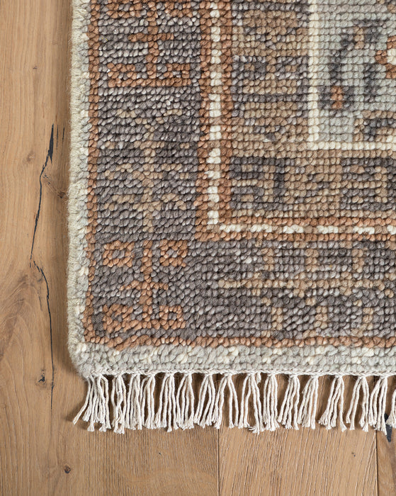 Estrella Hand-Knotted Wool Rug