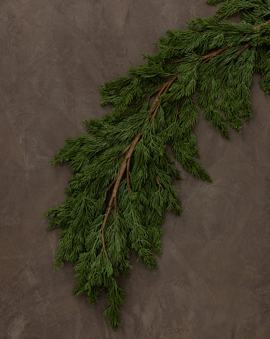 Holiday Wreaths & Garland