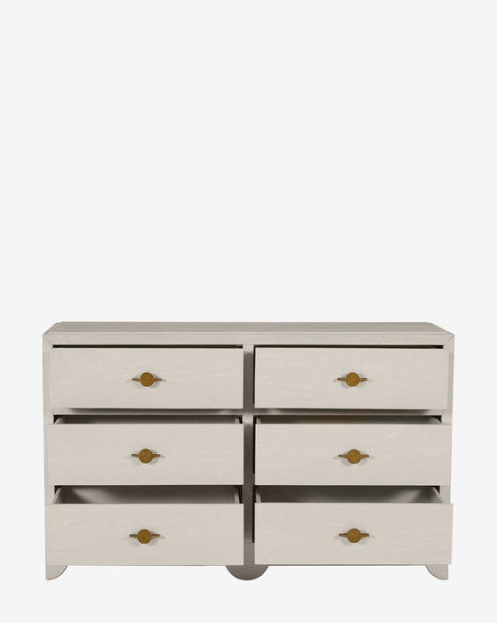 Lilah Dresser