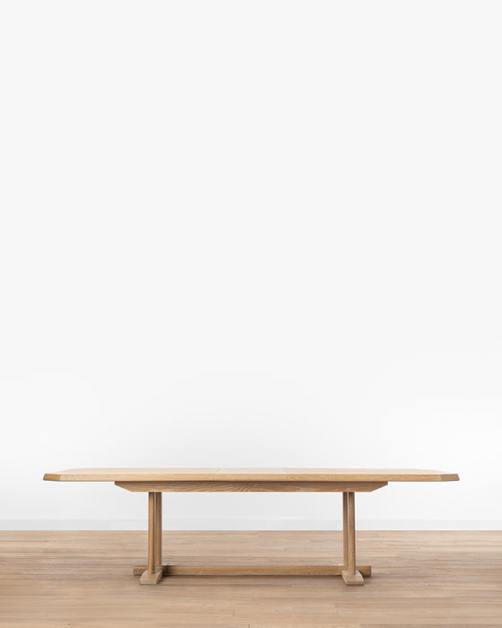 oak dining table, extension dining table, large dining table, oak furniture 