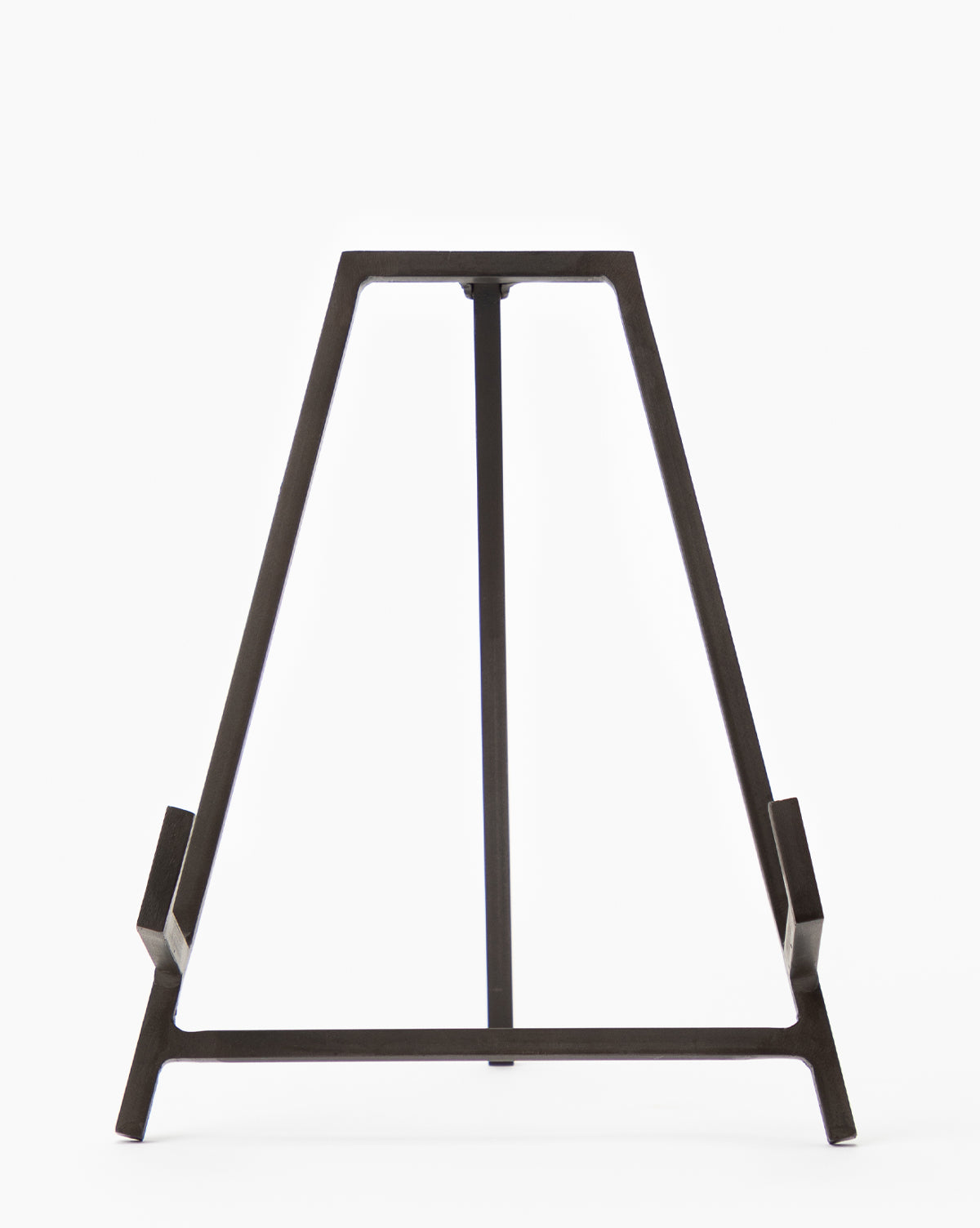 Studio Display Easel
