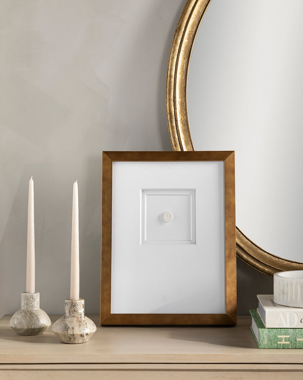 Intaglio Lady