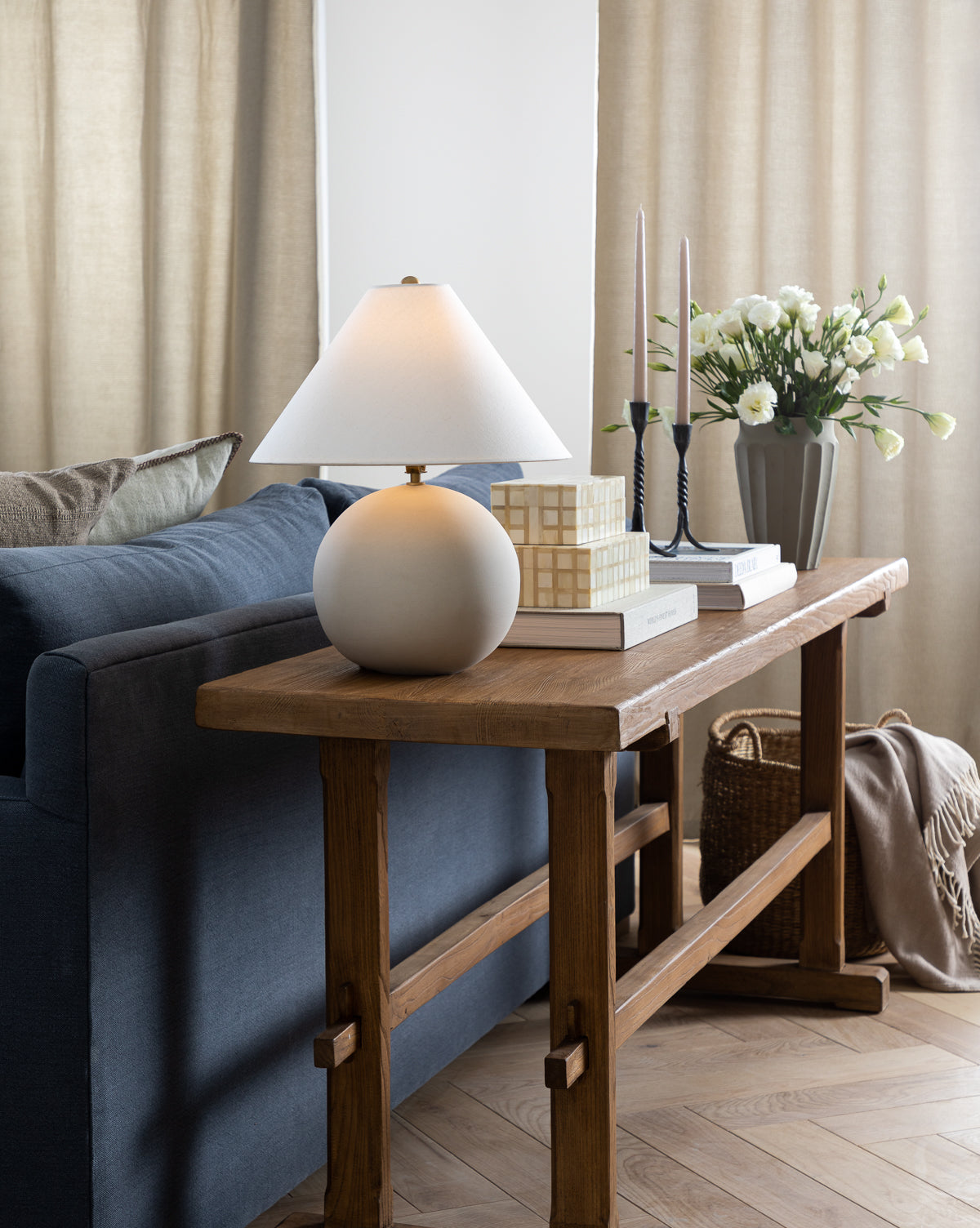 Tess Ceramic Table Lamp