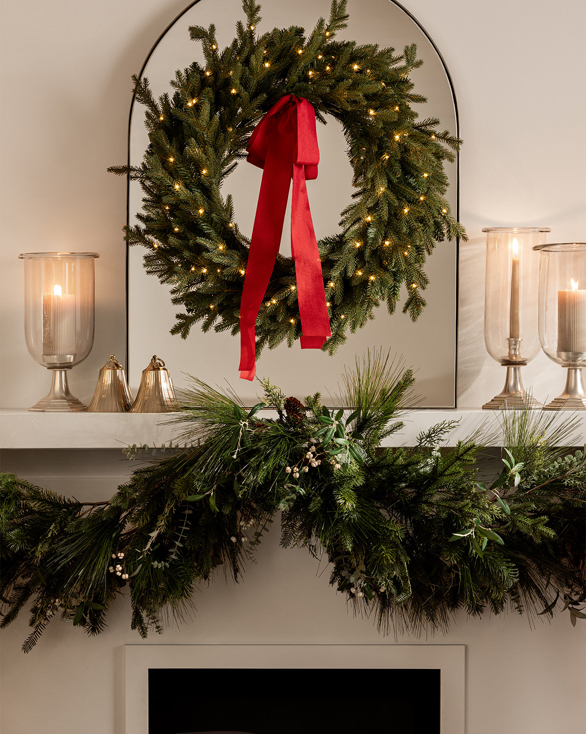 20" Norway Pre-Lit Indoor/Outdoor Faux Wreath