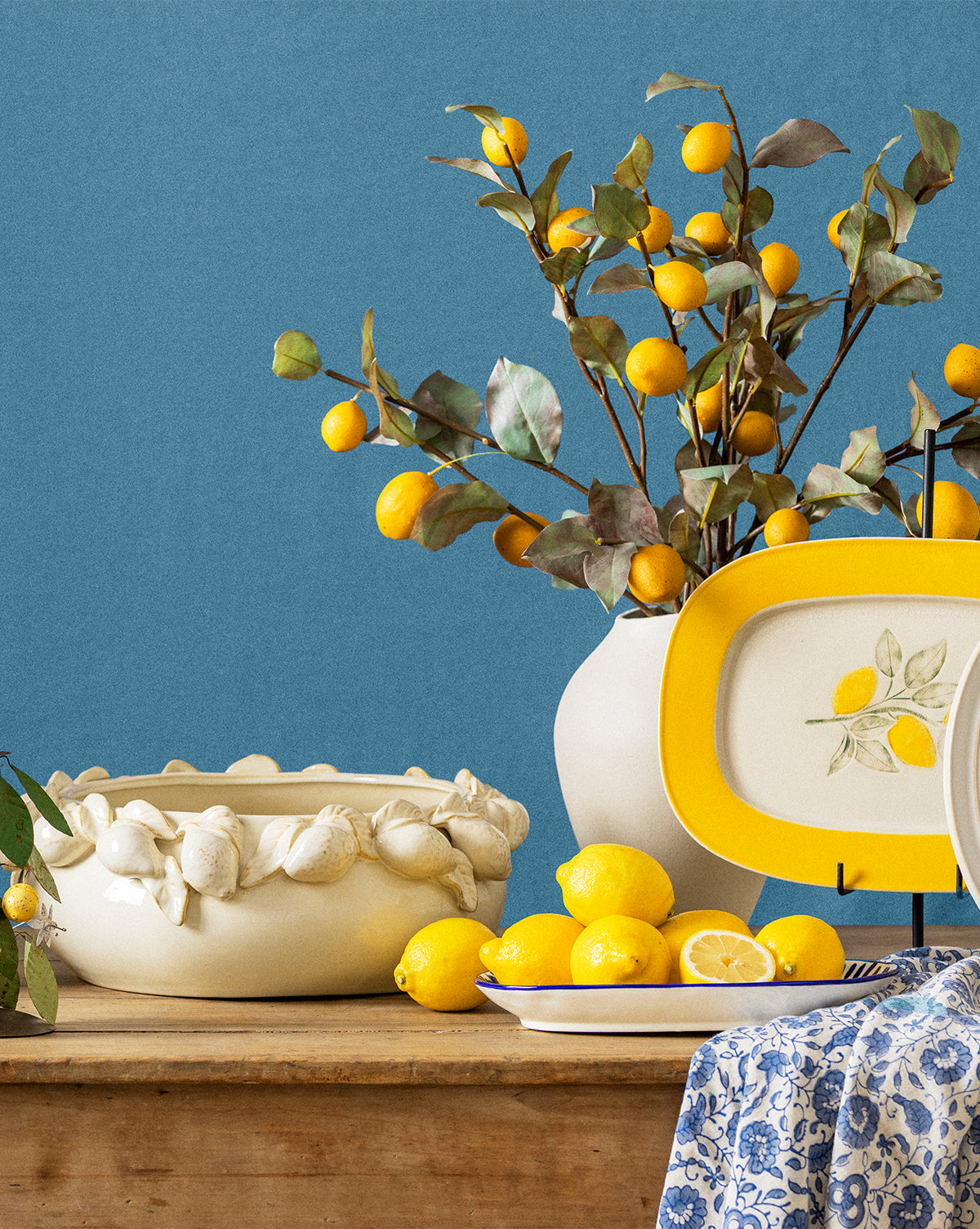 Lemon Lined Cream Bowl