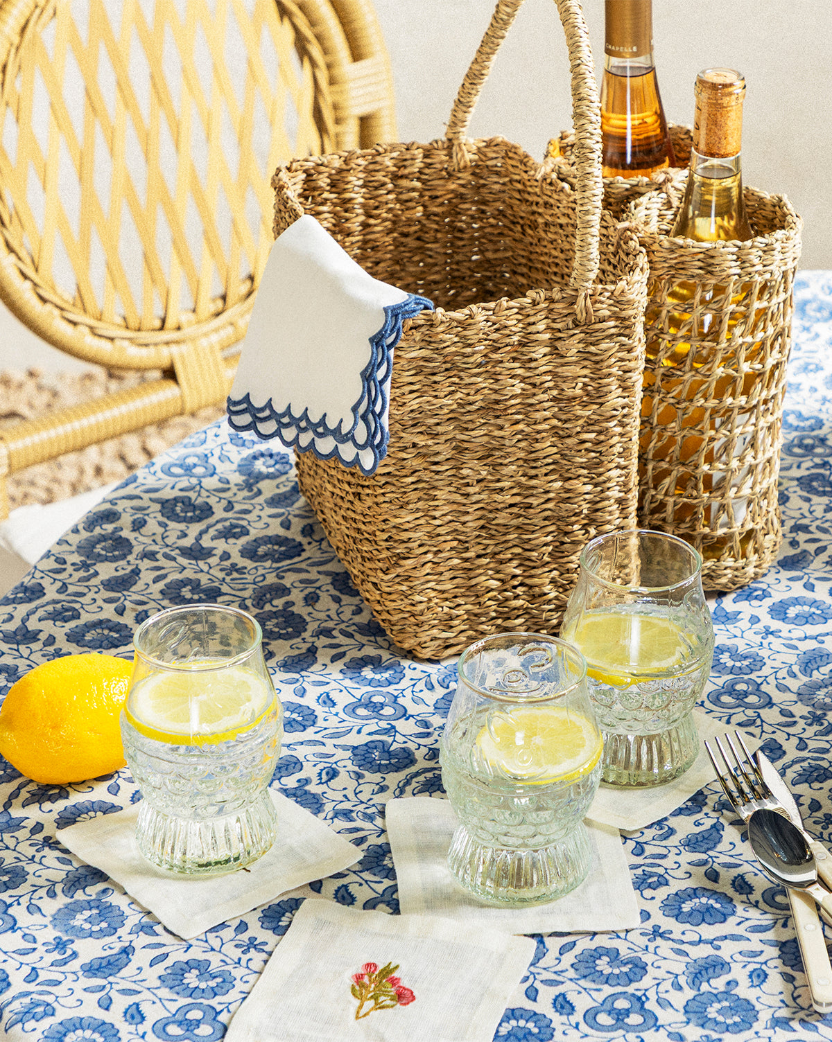 Hand-Woven Seagrass Basket with Handle & Bottle Holder
