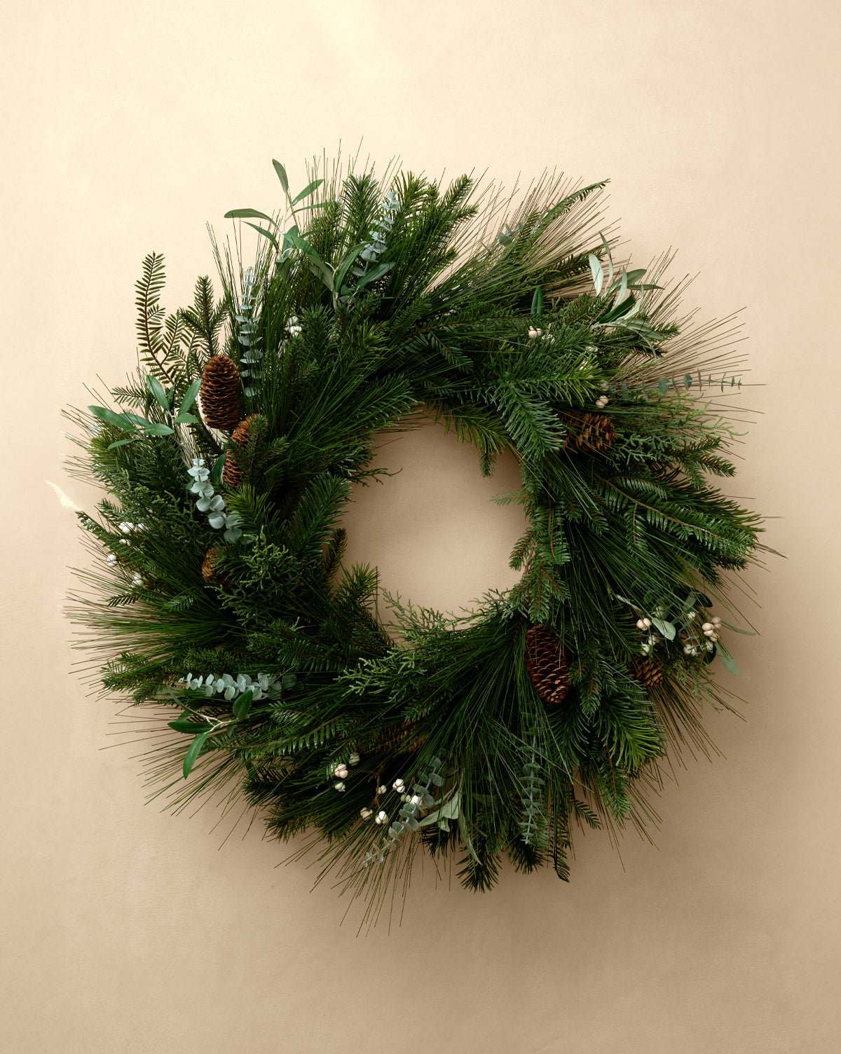 24" Pinecone & Berries Faux Wreath