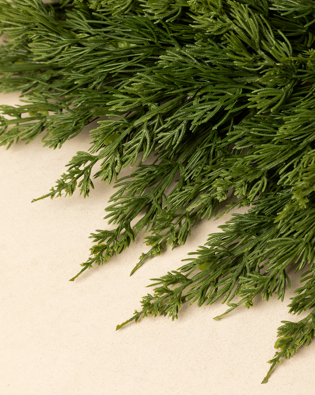 30" Classic Cedar Pre-Lit Faux Wreath