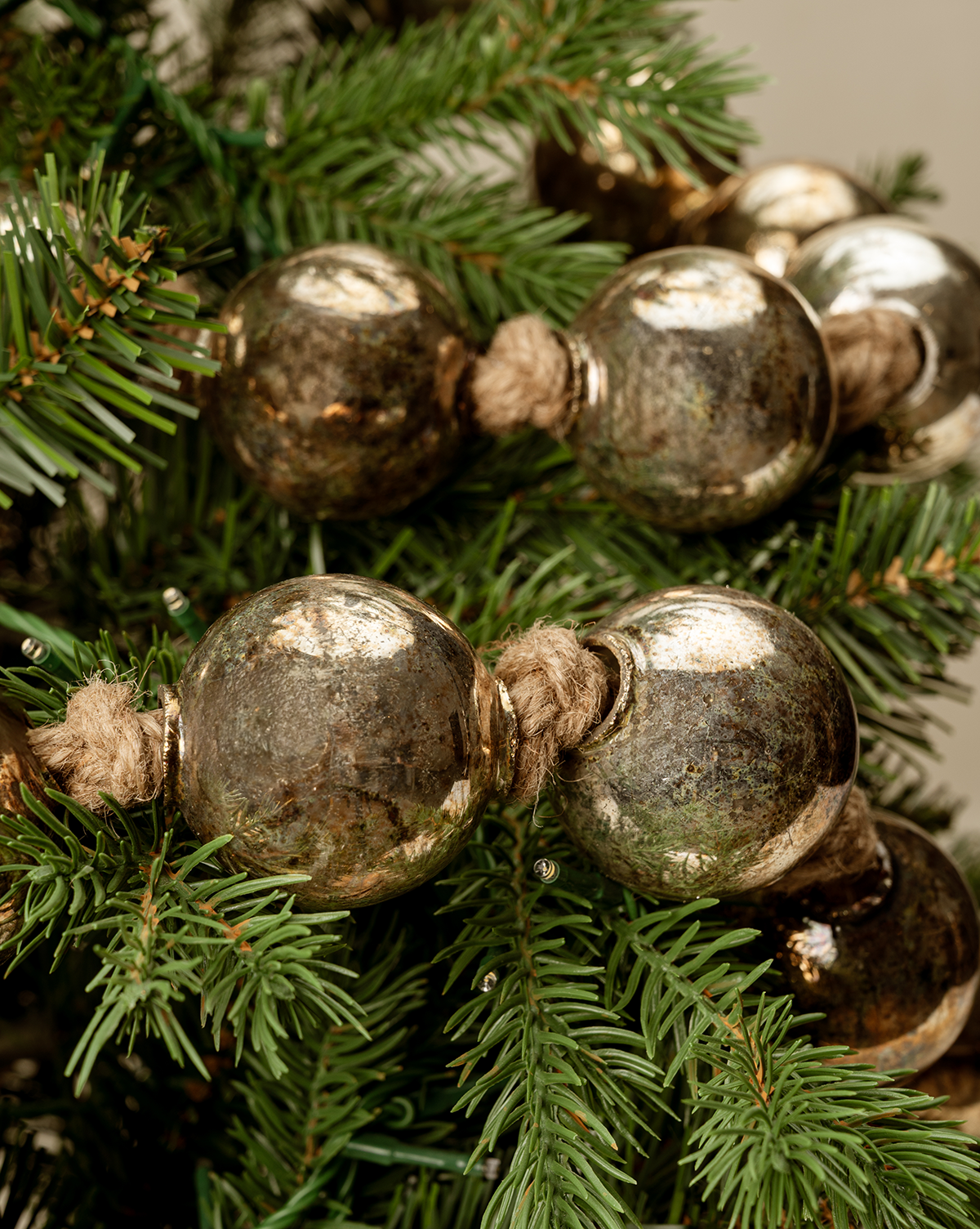 4.4' Aged Silver Glass Garland
