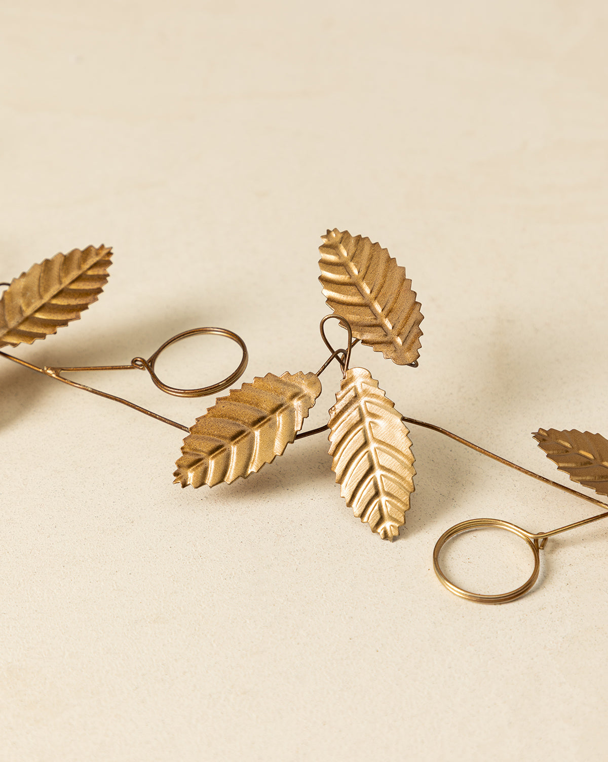 6' Card Holder Garland