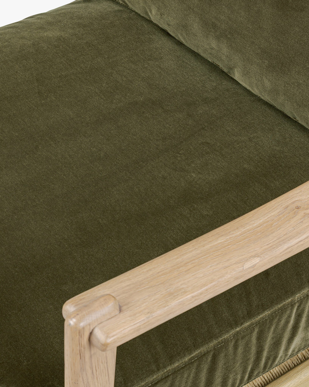 Athena Lounge Chair
