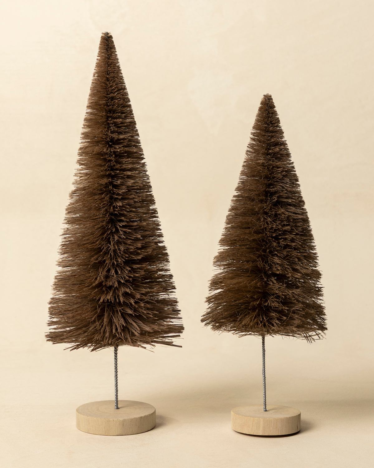 Brown Sisal Bottle Brush Tree