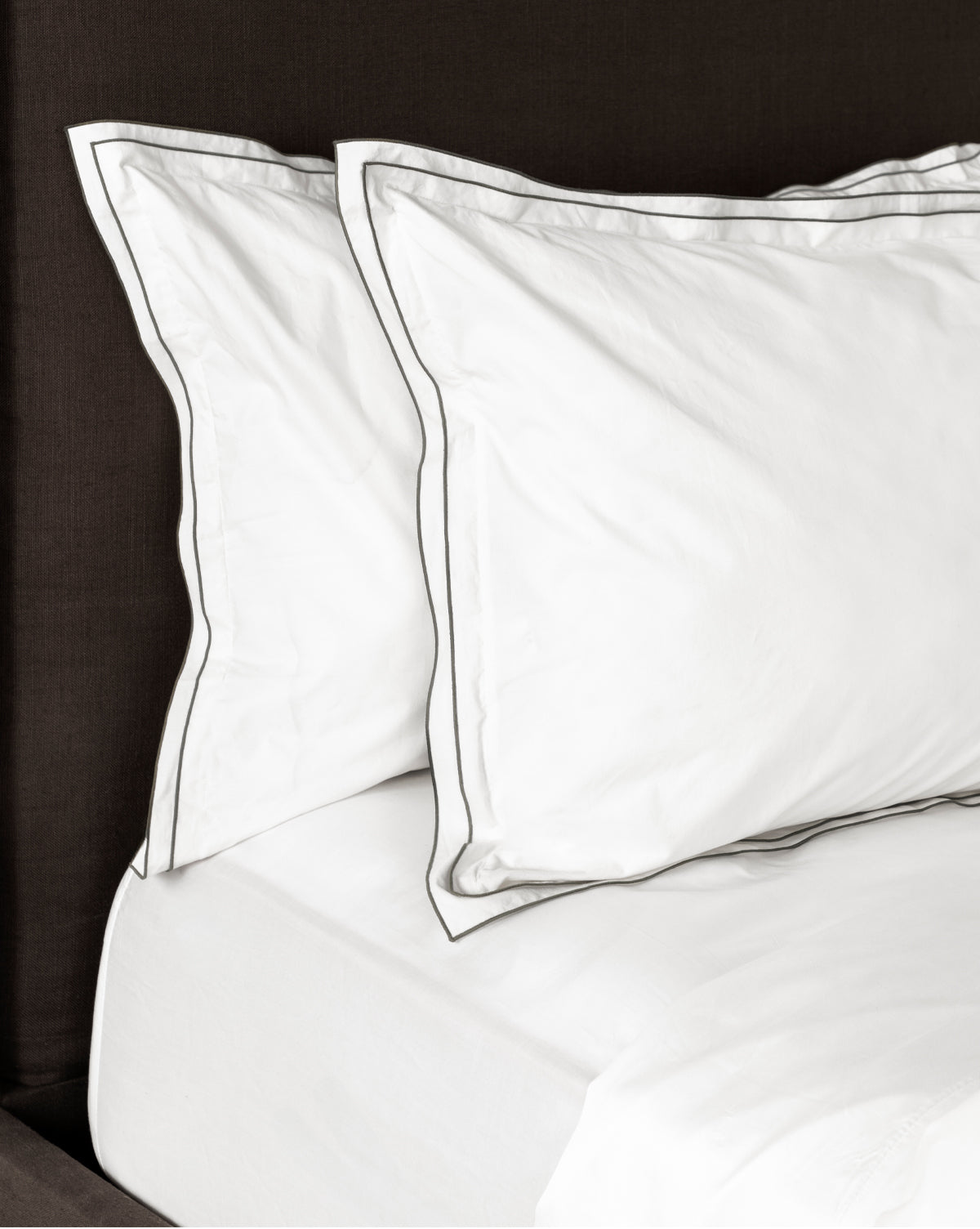 Devlin White Shams (Set of 2) - Thumbnail 2