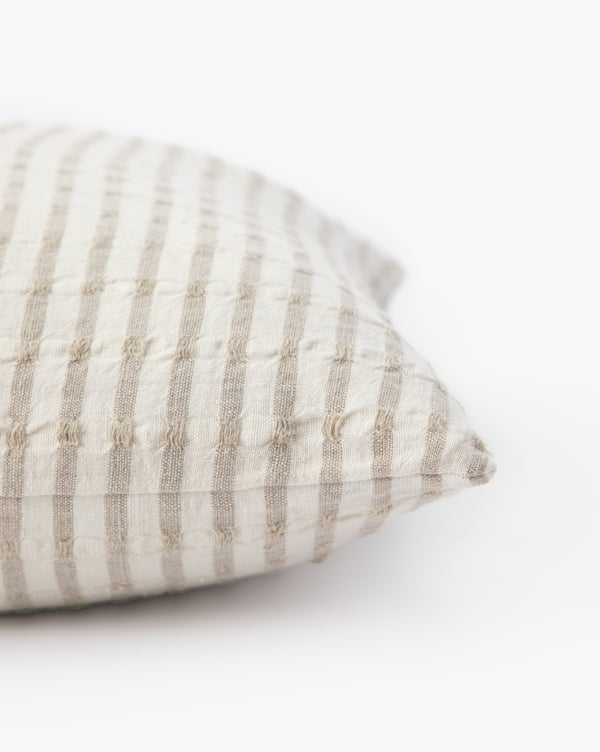 Dylan Linen Pillow