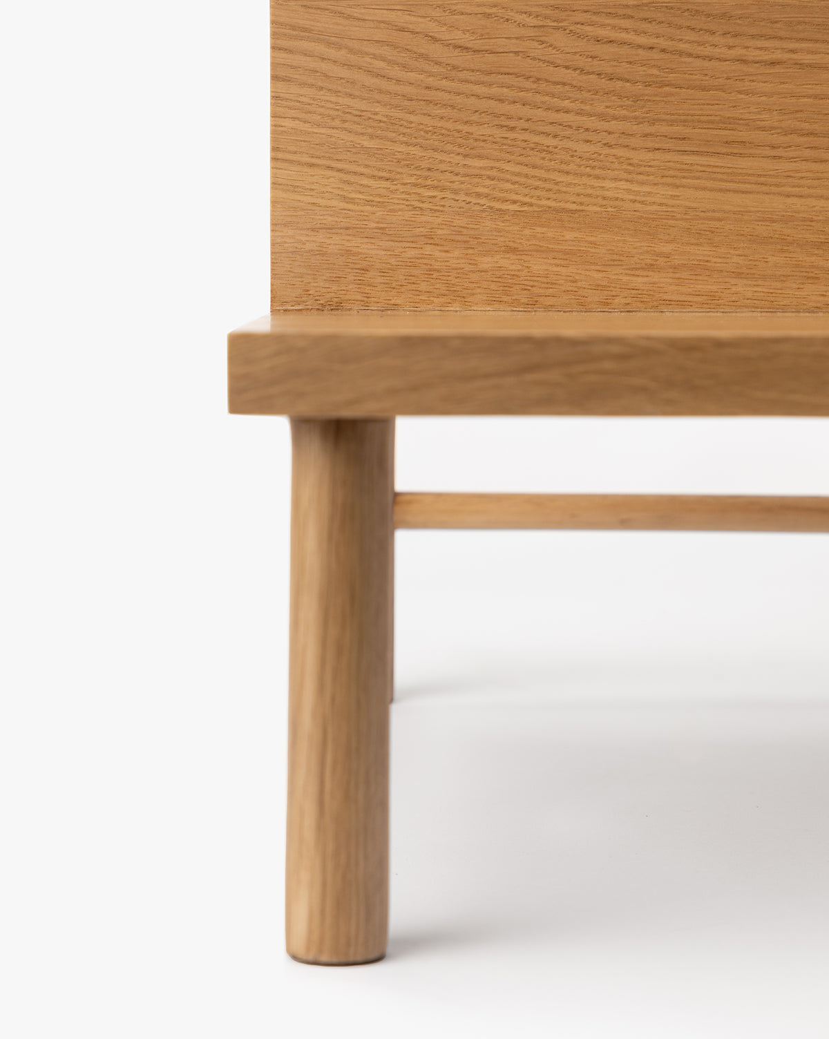 Evelin Step Stool