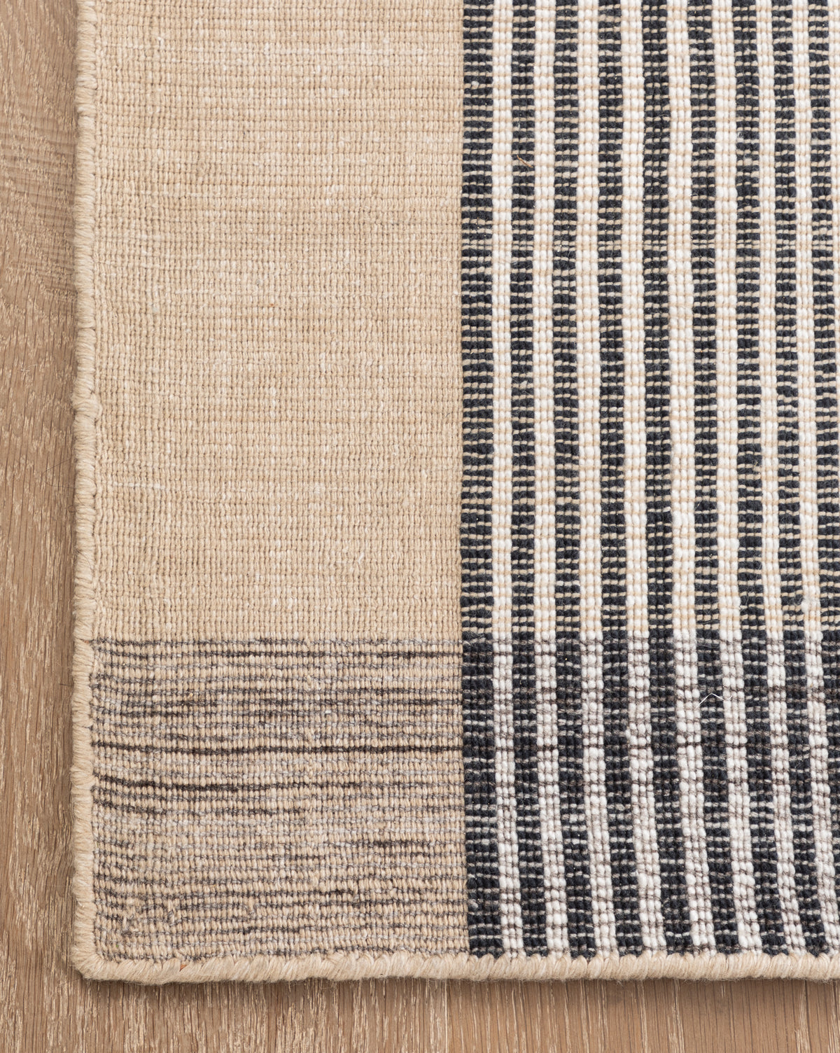 Fitchburg Handwoven Indoor/Outdoor Rug