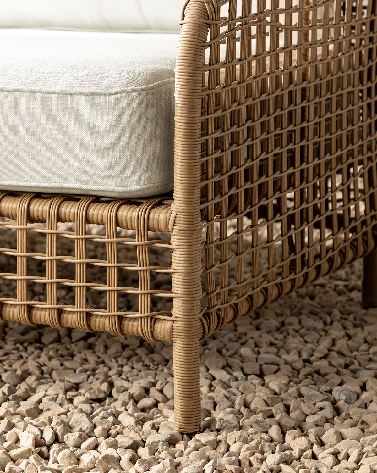Glenwood Outdoor Sofa (Ready to Ship)