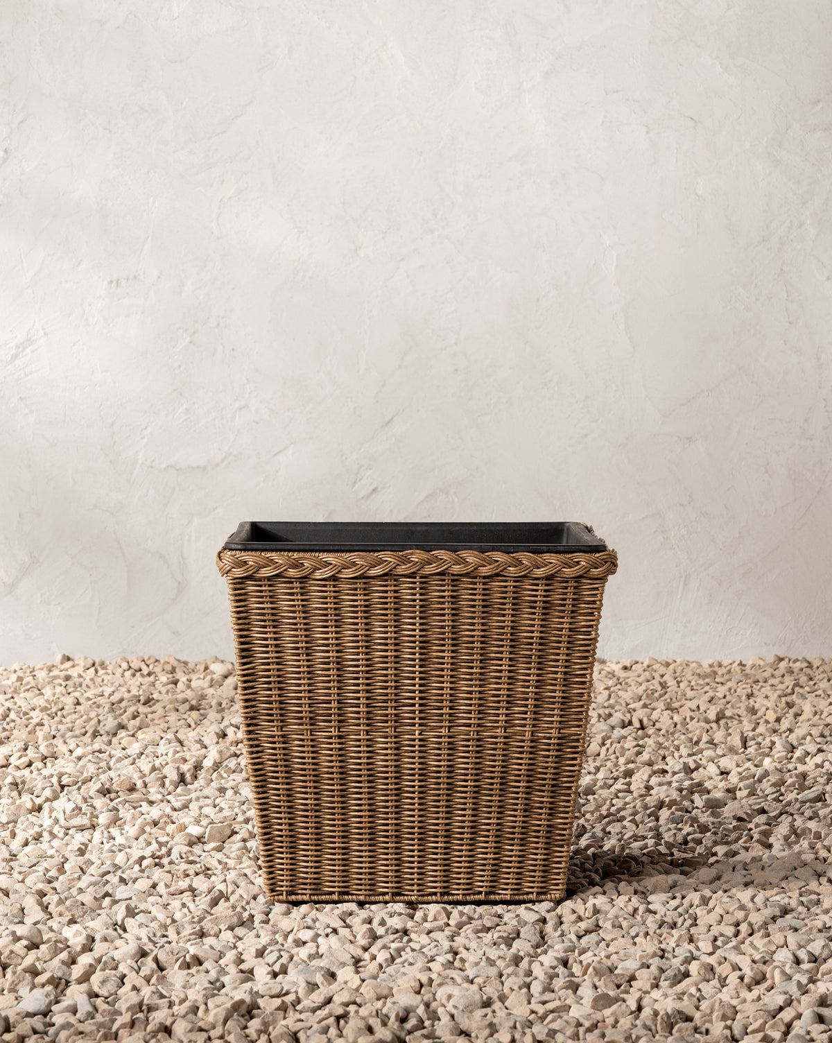 Haviland Indoor/Outdoor Woven Planter