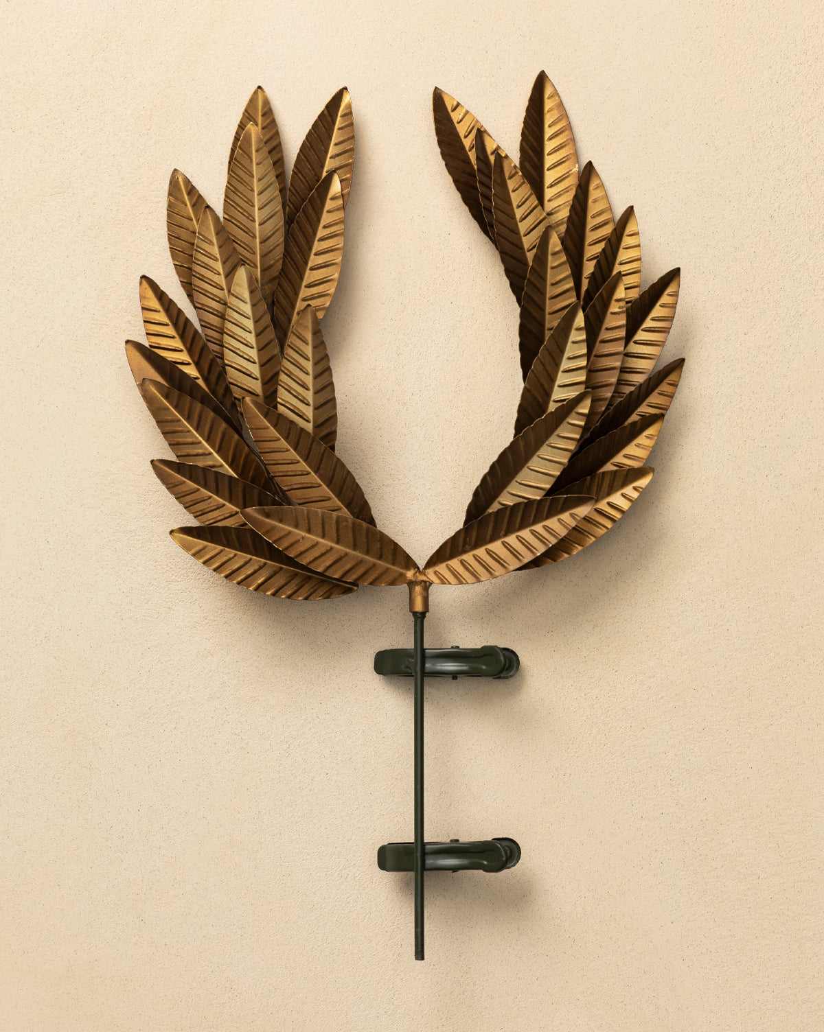 Laurel Tree Topper