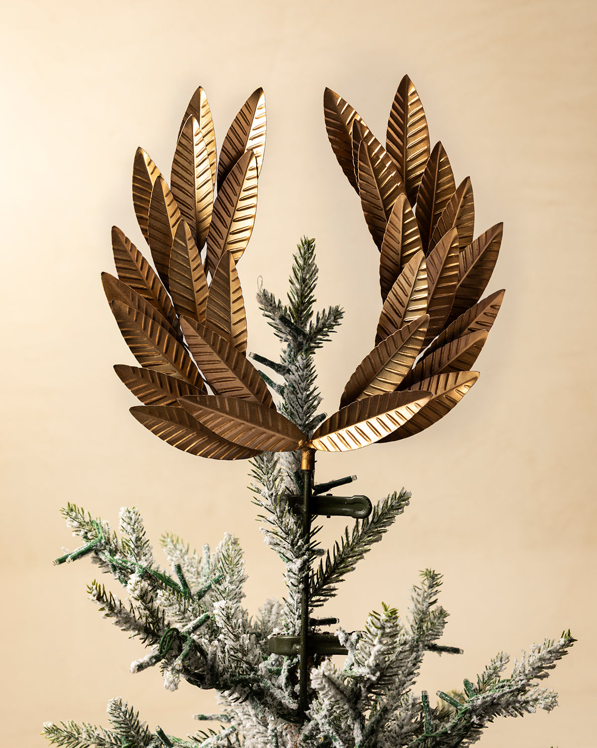 Laurel Tree Topper