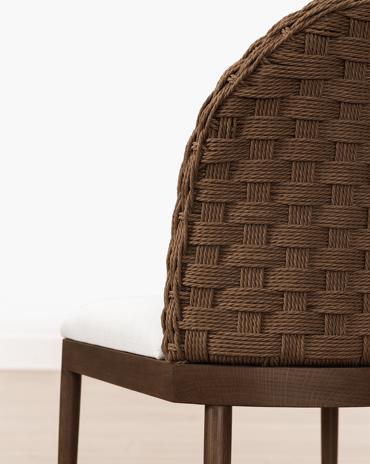 Molly Stool