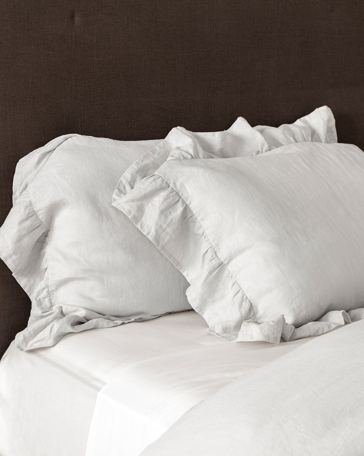Ruffle Linen Shams (Set of 2)