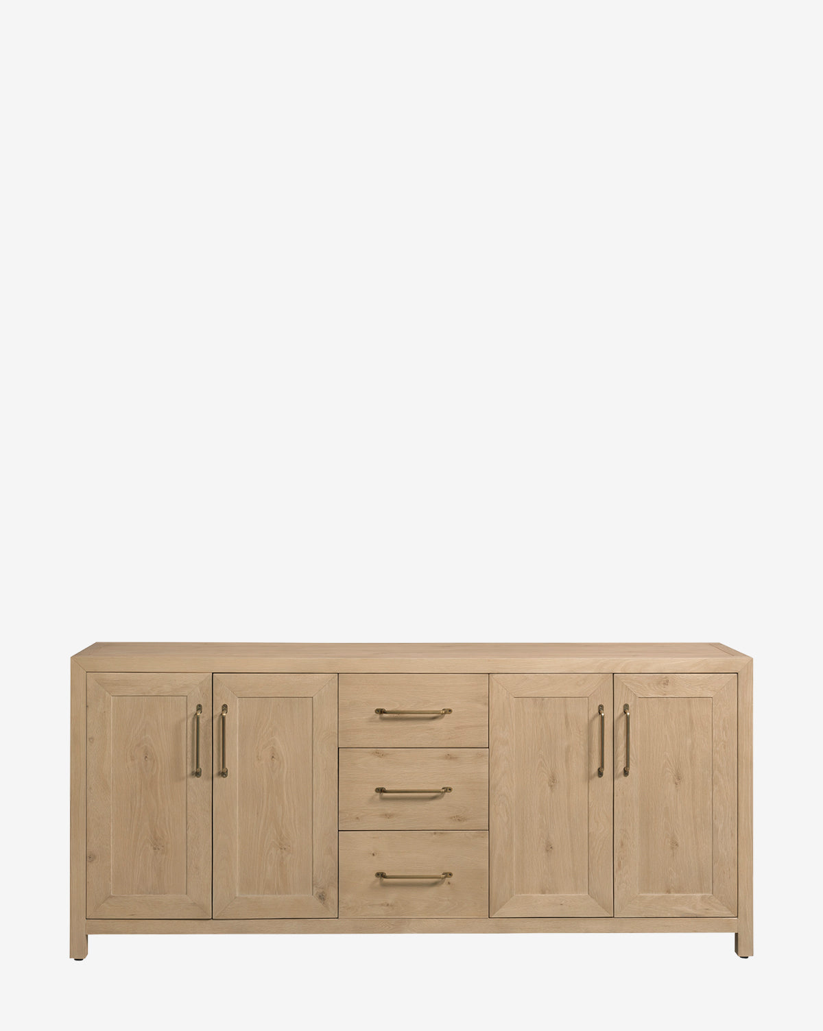 What Characteristics Make Cabinet Hardware Traditional: Timeless Elegance Explained