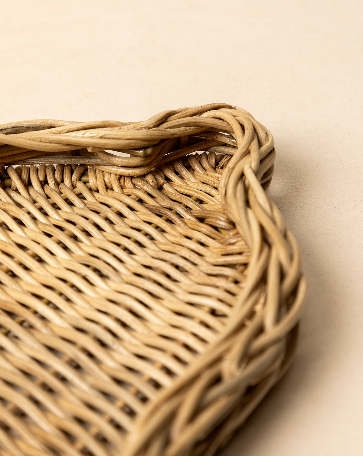Wicker Bell Tray