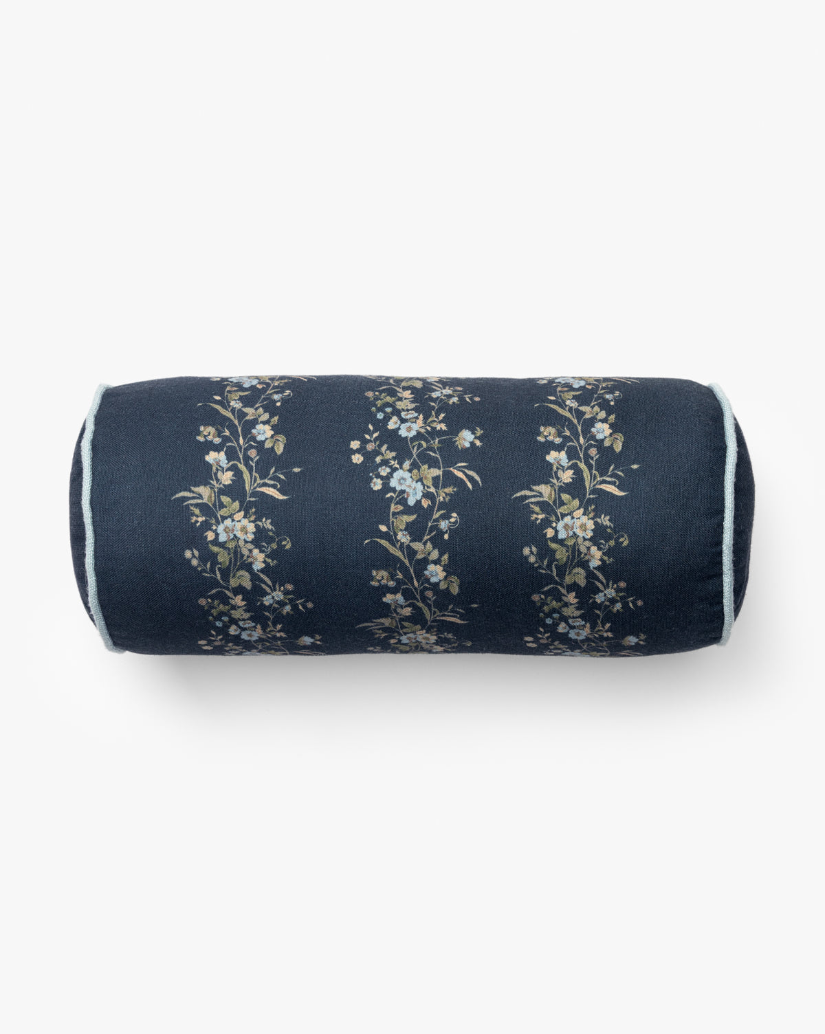 Wyeth Indoor/Outdoor Pillow