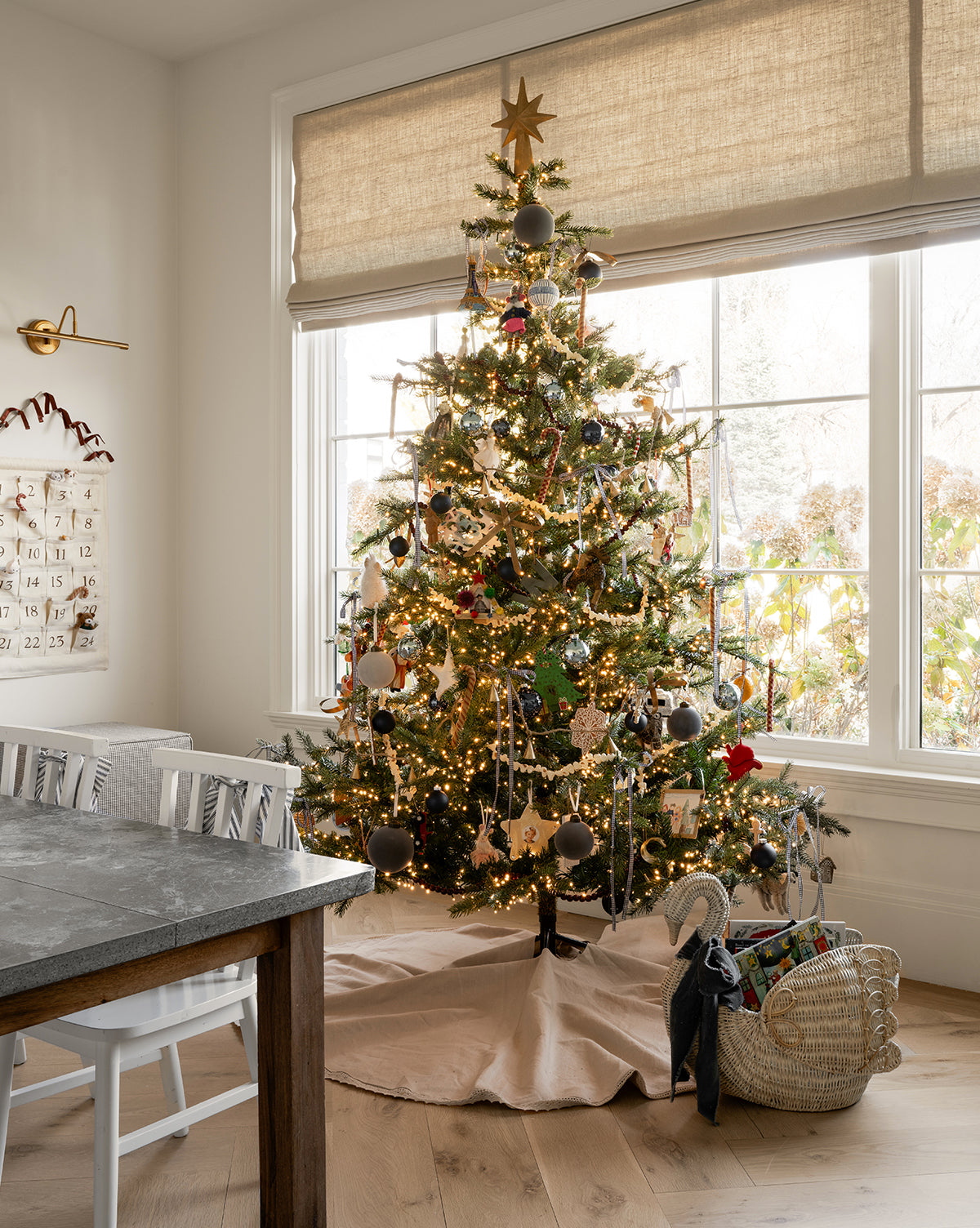 7' Norway Spruce Pre-Lit Faux Tree