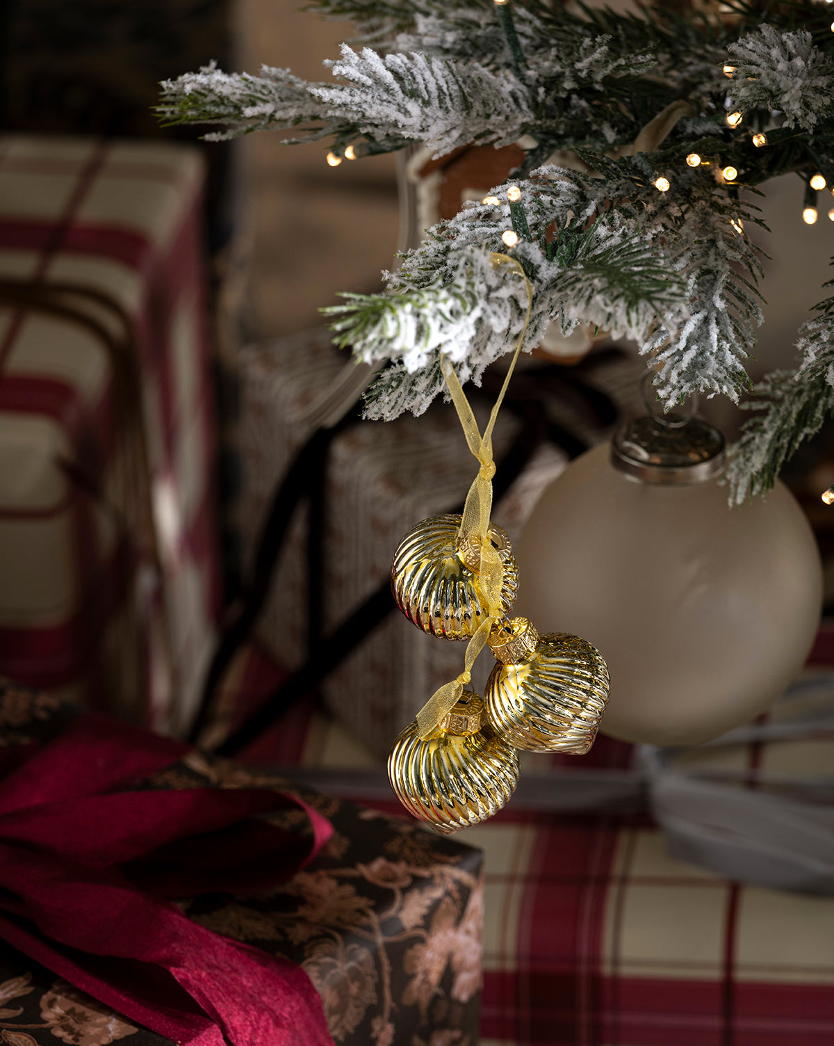 Glass Bundle Ornaments (Set of 4)
