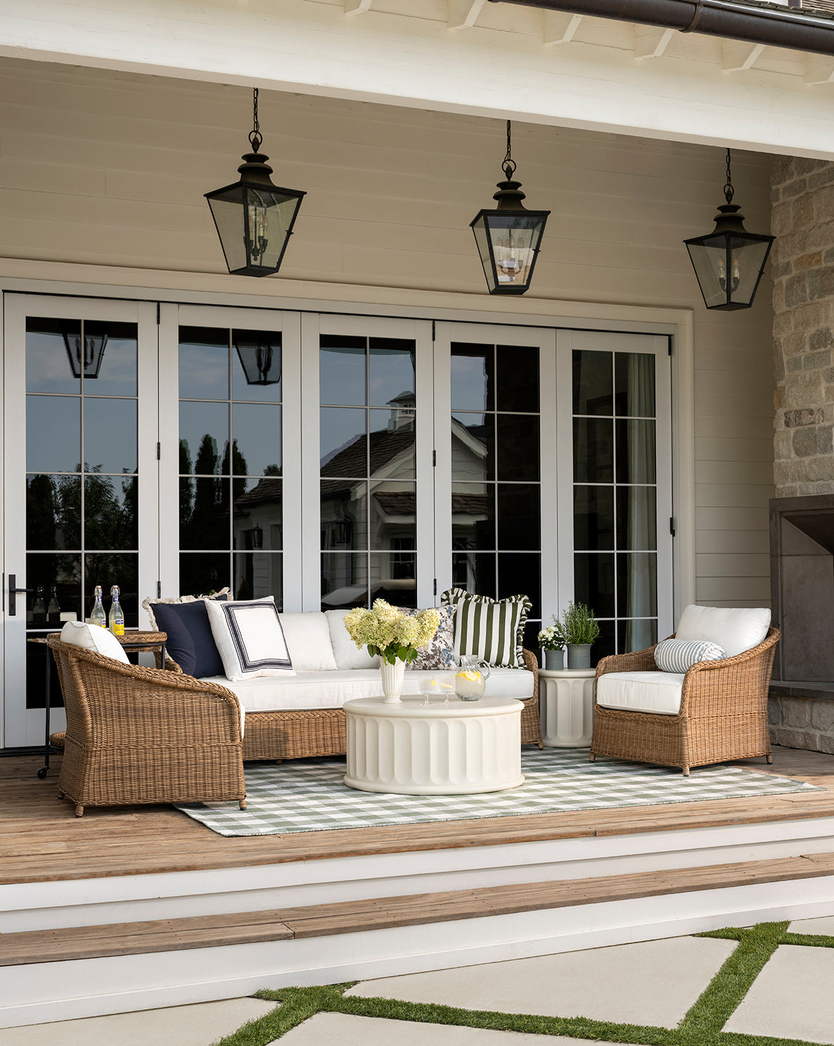 Haviland Outdoor Sofa 88"