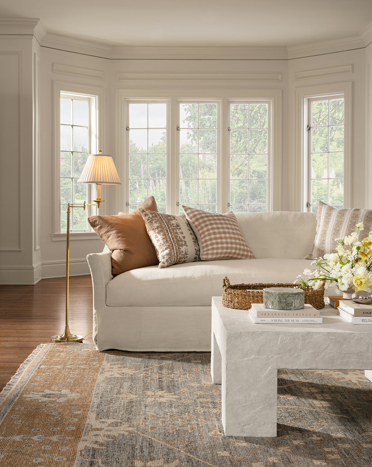 Wilhelmina Slipcover Sofa (85"-110")