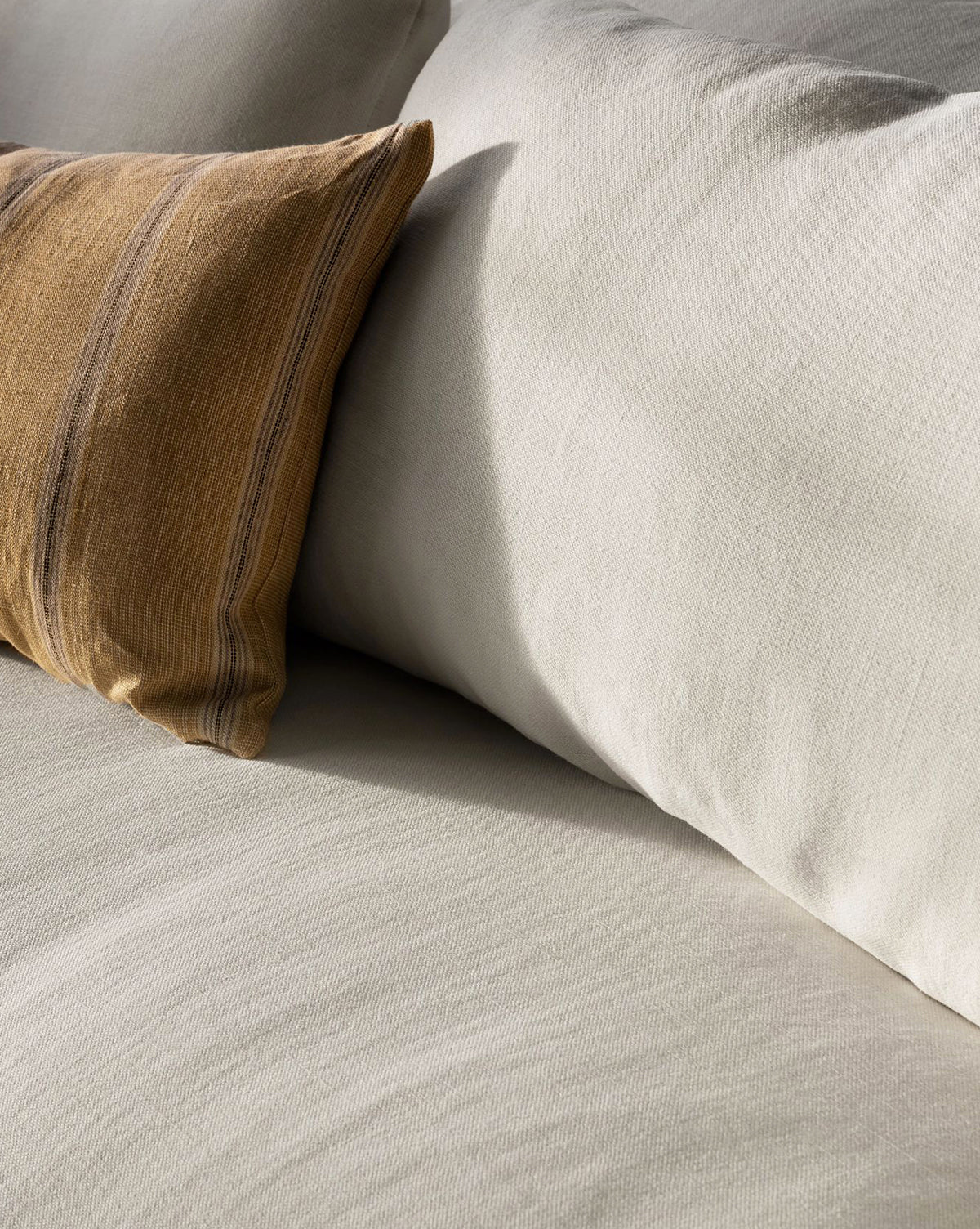 Wilhelmina Slipcover Sofa (85"-110")