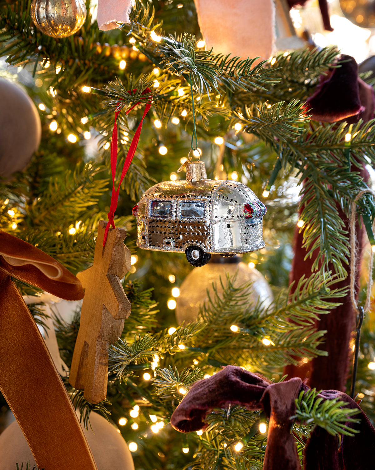 Vintage Trailer Ornament