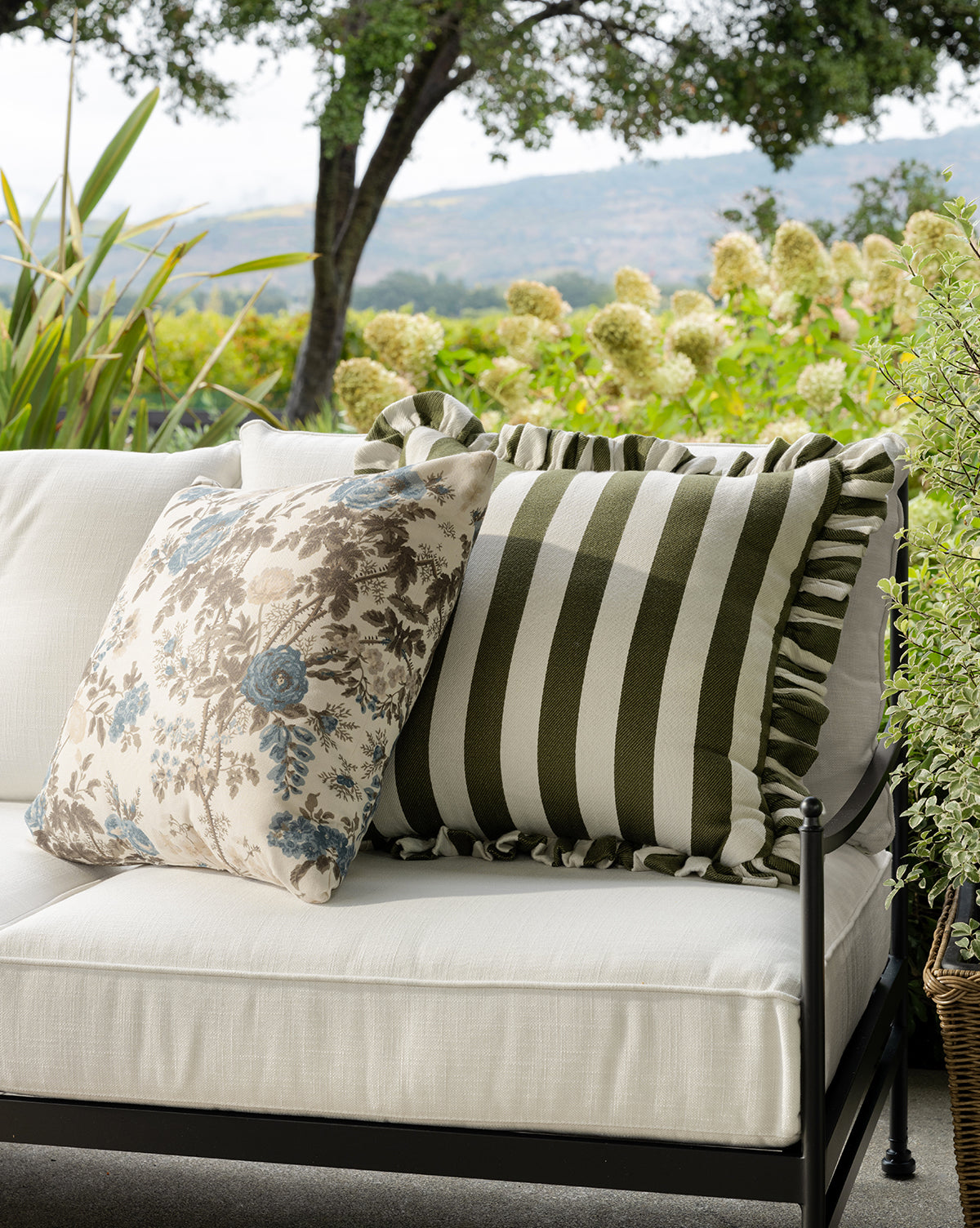 Bretton Indoor/Outdoor Pillow