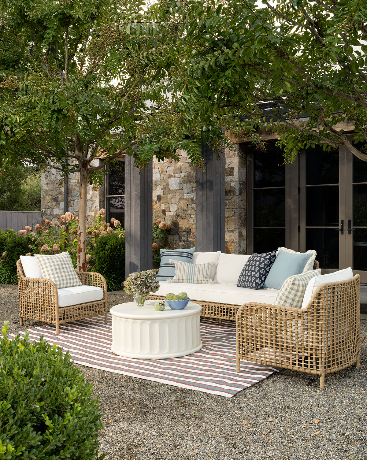 Glenwood Outdoor Sofa (Ready to Ship)