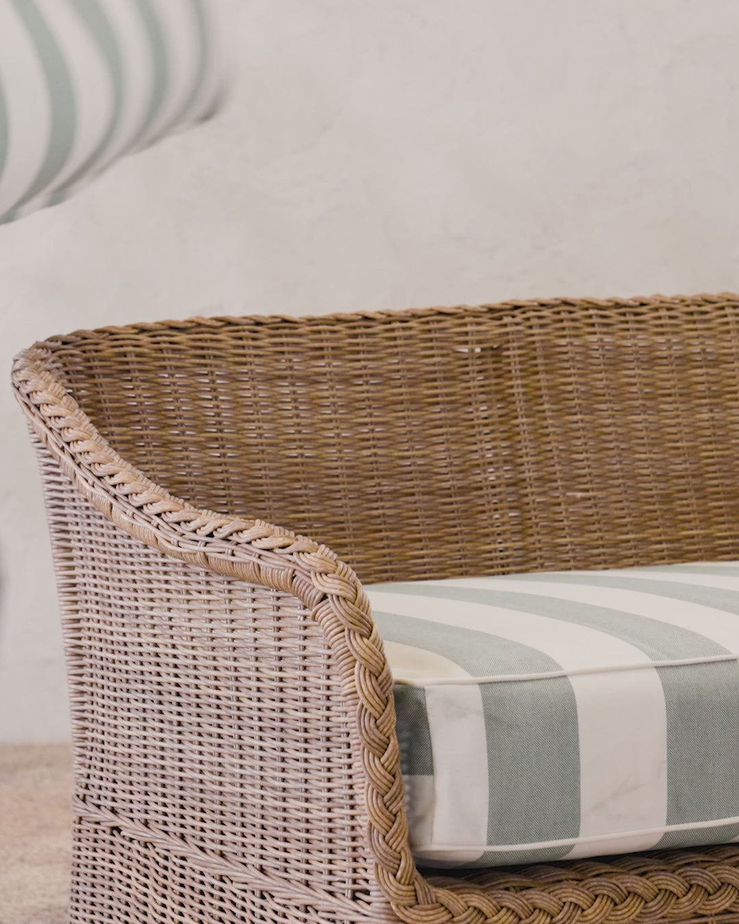 Outdoor wicker sofa cushions best sale
