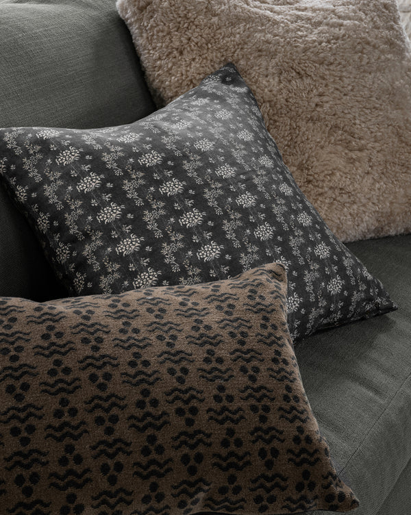 Elisa Pillow Cover