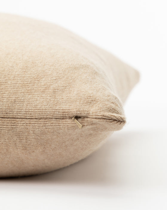 Kamilah Pillow