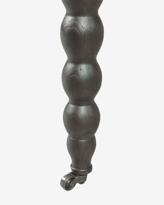 Livia Table