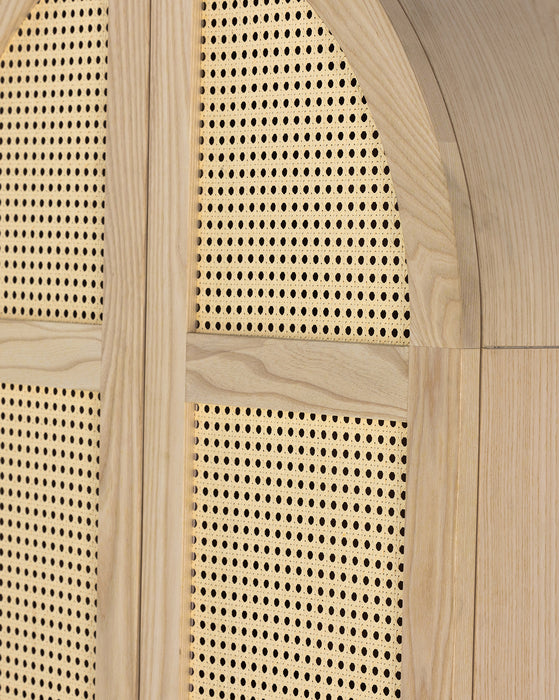 Leonora Cabinet