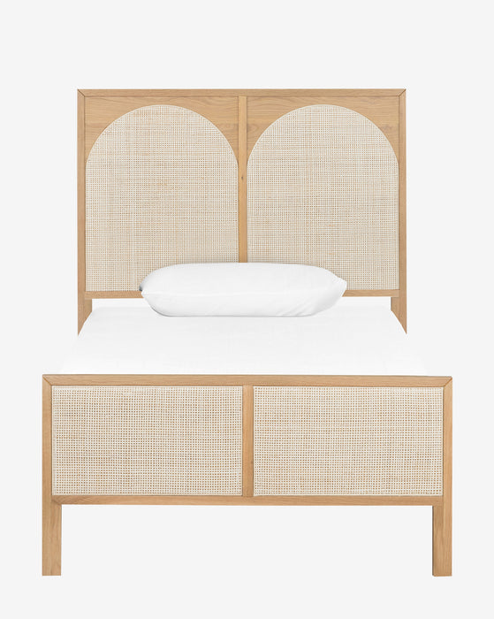 Maelie Bed