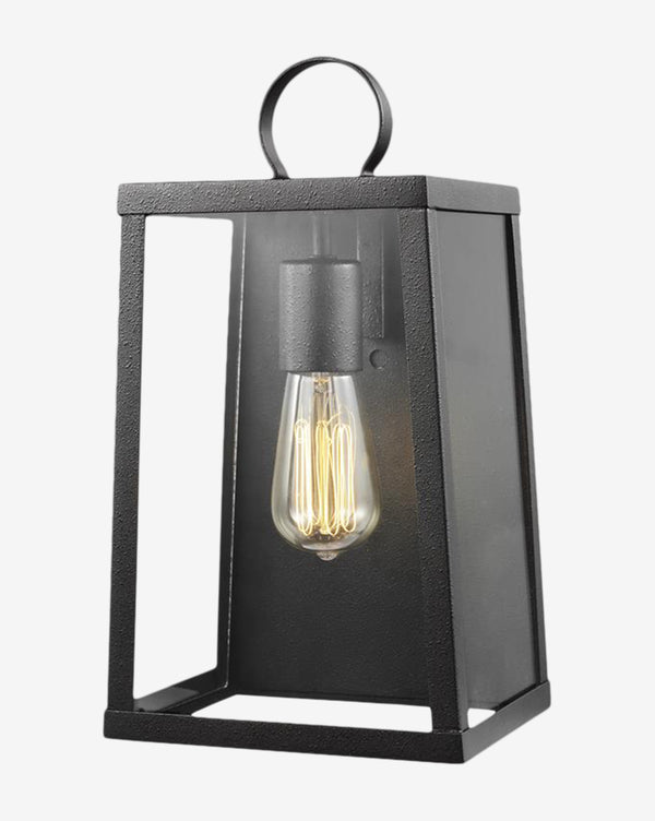 Marinus Outdoor Wall Lantern