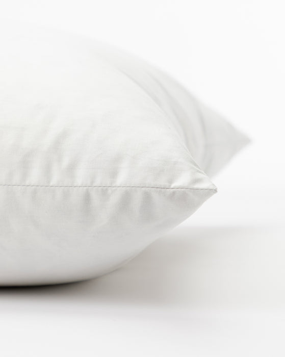 White Goose Feather & Down Pillow Insert - 18 x 18