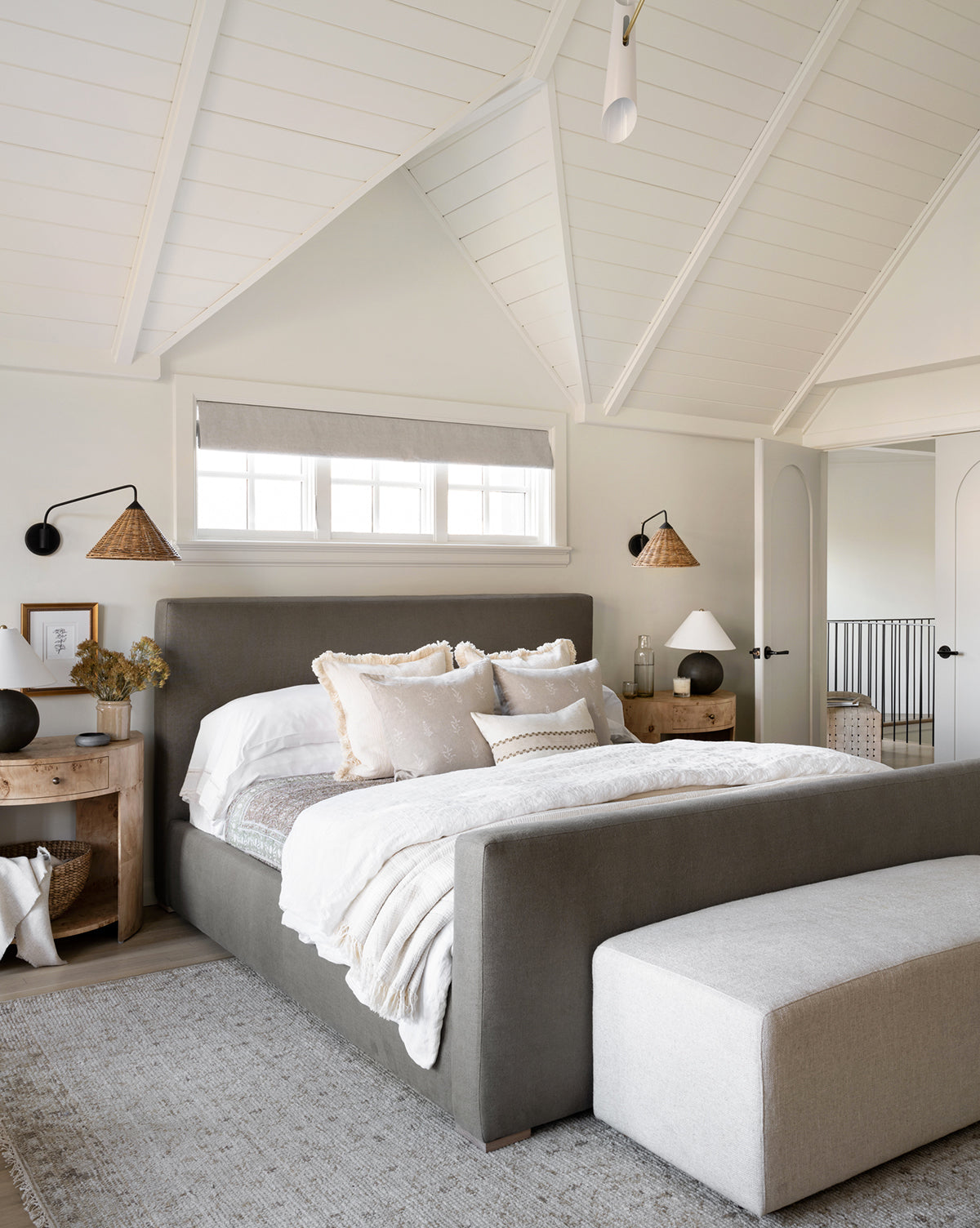Faris Bed