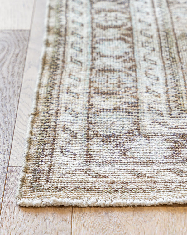 Vintage Rug No. 300