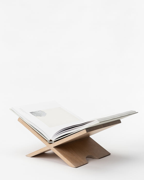 Studio Display Easel – McGee & Co.