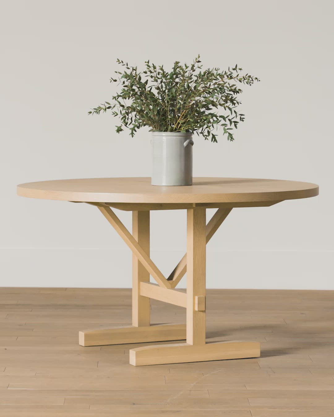 Giselle Round Table